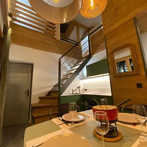https://genepi-loft-duplex-4-personnes.hotels-rhonealpes.com