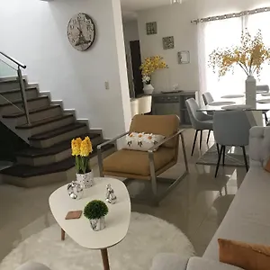 https://casa-frida-kahlo-cancun.quintano-roohotels.com